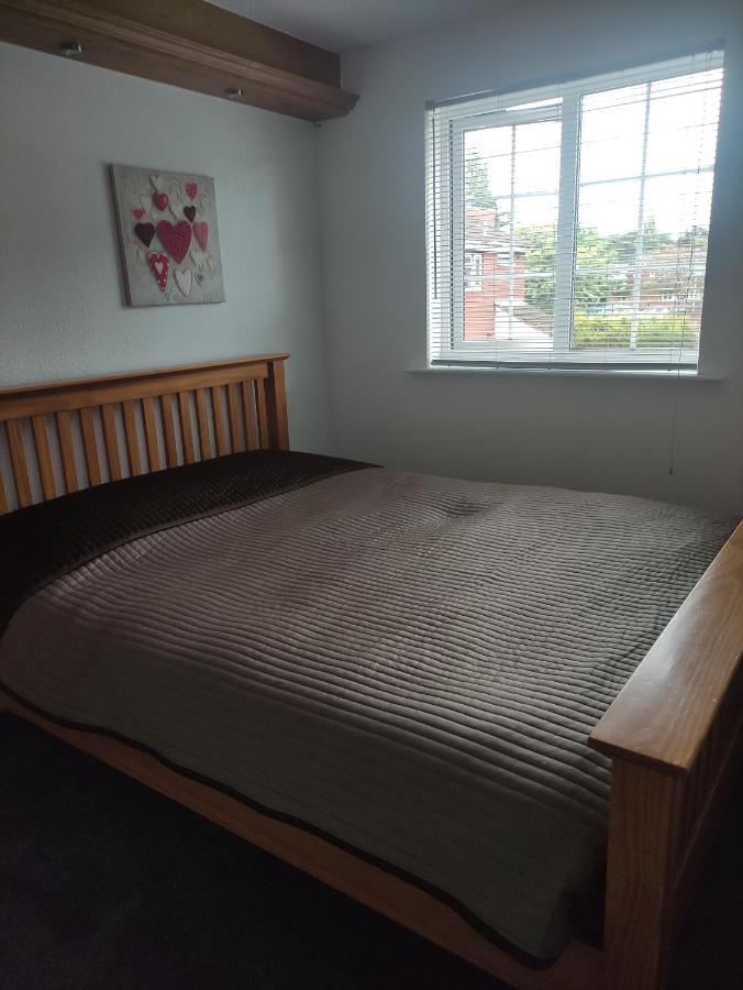 Perfect Place In Walsall/ 4 Bedroom / Long Term Workers Or Family Home Экстерьер фото